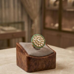 Emerald Halo Kundan Ring